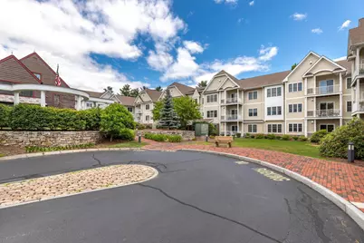 160 Daniel Webster Highway #303, Nashua, NH 03060 - Photo 1