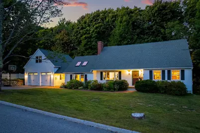 45 Pleasant Street, Wolfeboro, NH 03894 - Photo 1