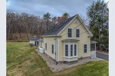 3 Amesbury Road, Newton, NH 03858 - Photo 1