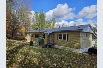 37 Fiske Place, Claremont, NH 03743 - Photo 1