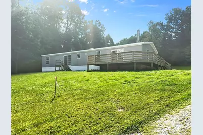 4882 South Road, Bradford, VT 05033 - Photo 1