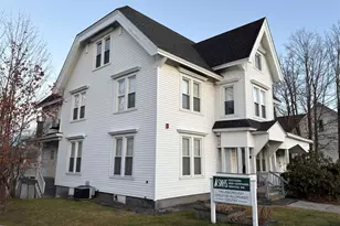 21 School St, Hillsboro, NH 03244 - Photo 1