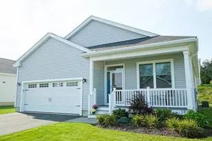 57 Blackstone Dr, Raymond, NH 03077 - Photo 1