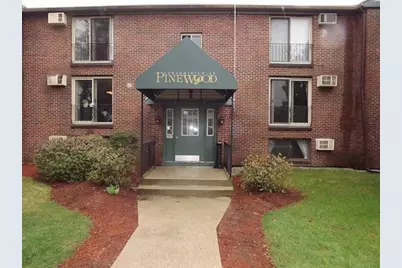 135 English Village Road #302, Manchester, NH 03102 - Photo 1