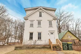 106 Messer St, Laconia, NH 03246 - Photo 1