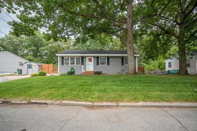 39 Kings Court, Manchester, NH 03103 - Photo 1