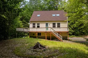 32 Lucerne St, Moultonborough, NH 03254 - Photo 1