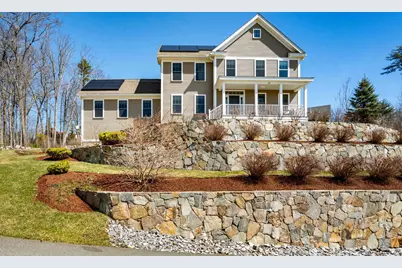 18 Scenic Drive, Manchester, NH 03104 - Photo 1