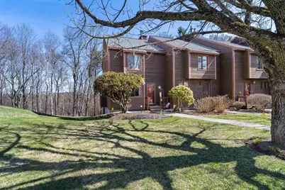 12 Thornhill Road, Stratham, NH 03885 - Photo 1