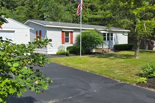 32 Sunset Dr, Hopkinton, NH 03229 - Photo 1