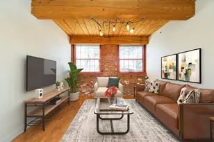 335 Cypress St, Manchester, NH 03103 - Photo 1