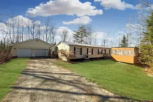 192 Lewis Hill Rd, Bethlehem, NH 03574 - Photo 1