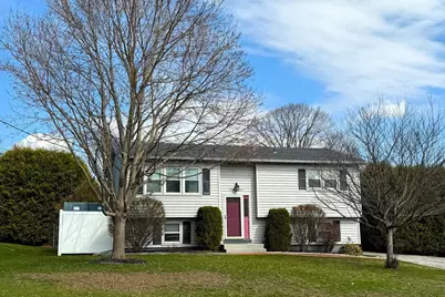 27 Hillcrest Road, Rutland City, VT 05701 - Photo 1