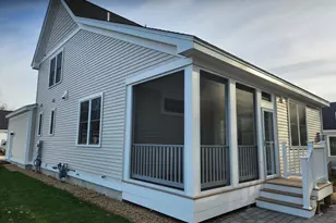 46 Cliffside Dr, Auburn, NH 03032 - Photo 1