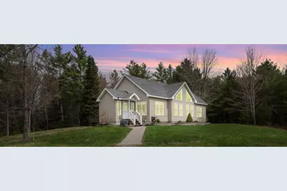 89 Ammonoosuc Avenue, Bath, NH 03740 - Photo 1