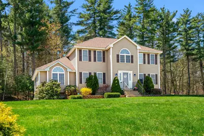 9 Haywood Road, Londonderry, NH 03053 - Photo 1