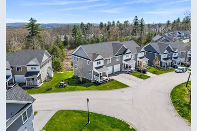 239 Knollwood Way, Manchester, NH 03102 - Photo 1