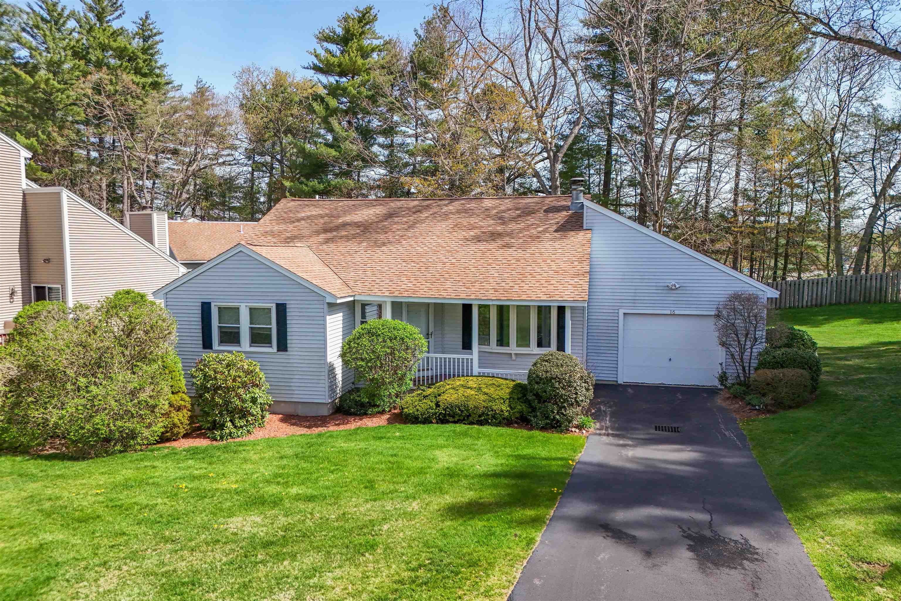 16 Jamaica Ln, Nashua, NH 03063 - MLS 5038719 - Coldwell Banker