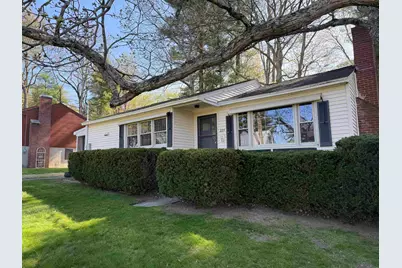 225 Gingras Avenue, Manchester, NH 03104 - Photo 1