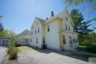 489 Hanover St, Manchester, NH 03104 - Photo 1