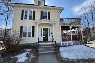 35-37 Courtland St, Nashua, NH 03060 - Photo 1