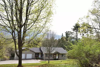 909 East Street, New Haven, VT 05472 - Photo 1