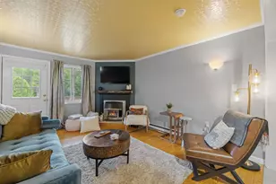227 Main St, Lincoln, NH 03251 - Photo 1