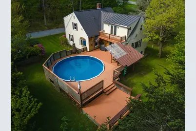 17 Spencer Avenue, Claremont, NH 03743 - Photo 1