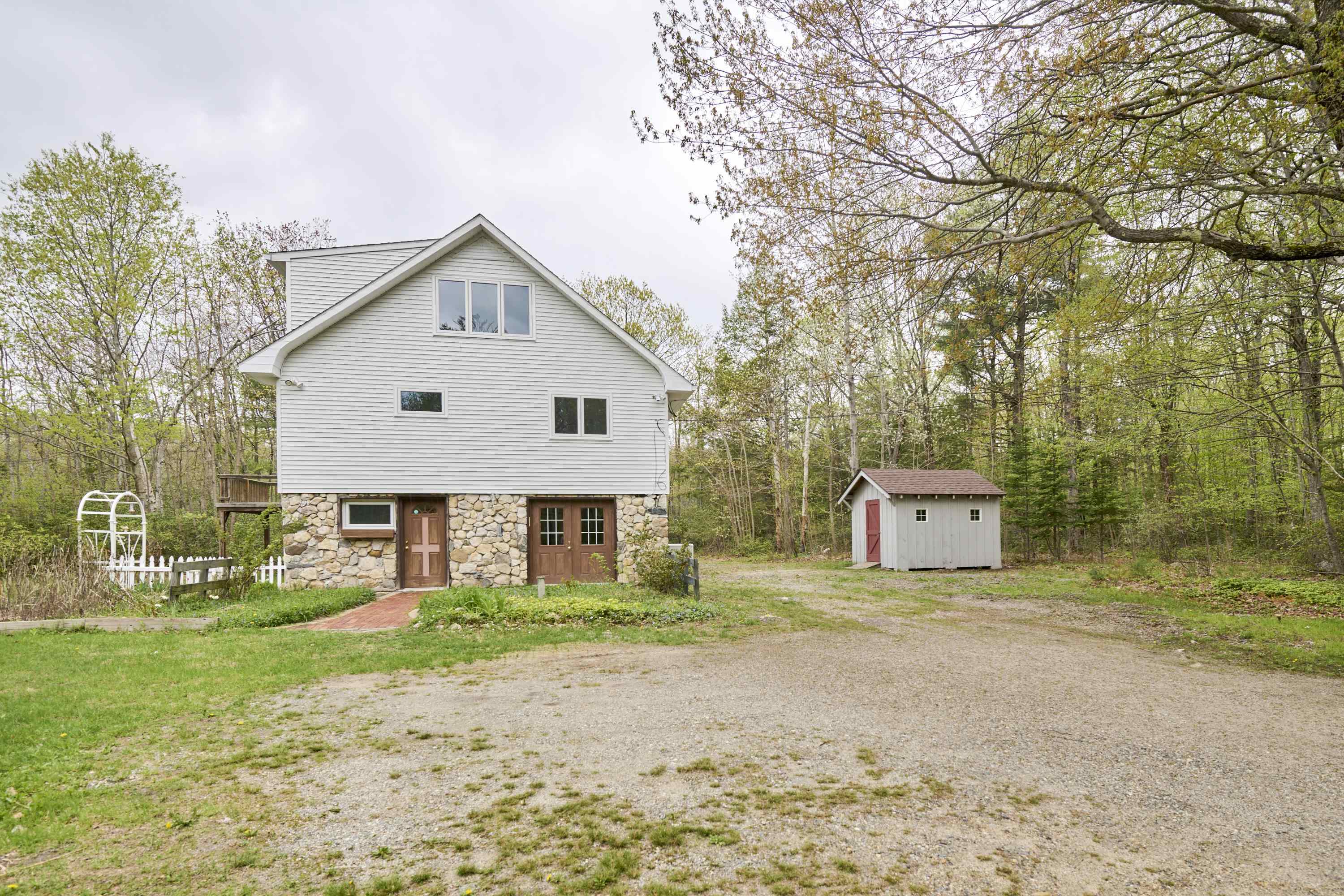 249 Chestnut Hill Rd, New Boston, NH 03070 - MLS 5040668 - Coldwell Banker