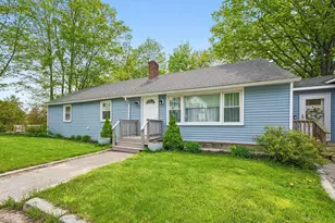 16 Prospect St, Farmington, NH 03835 - Photo 1