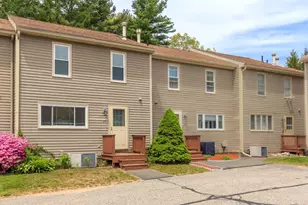 128 Newton Rd, Plaistow, NH 03865 - Photo 1