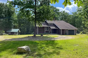 80 Mill St, Conway, NH 03813 - Photo 1