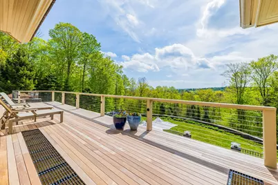 165 Bennington Lane, Hartford, VT 05059 - Photo 1