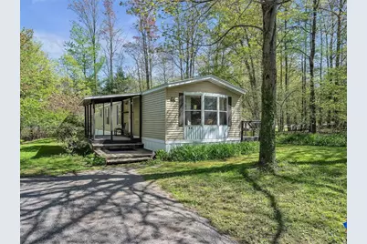 44 Wentworth Road, Colchester, VT 05446 - Photo 1