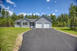 134 Silver Pine Ln, Tamworth, NH 03886 - Photo 1
