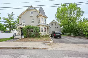 15 Pleasant St, Farmington, NH 03835 - Photo 1