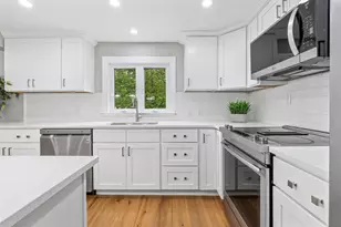 65 Sanborn St, Laconia, NH 03246 - Photo 1