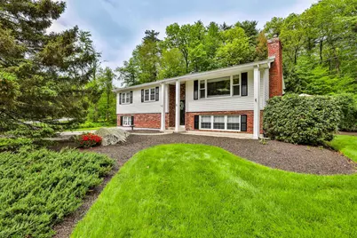 9 Edinburgh Drive, Bedford, NH 03110 - Photo 1