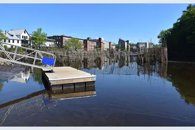 11 Creighton Street, Newmarket, NH 03857 - Photo 1