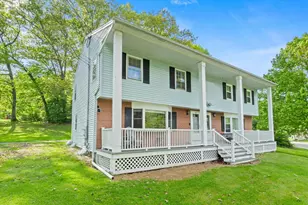 2 Middle Rd, Plaistow, NH 03865 - Photo 1