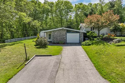 4 Johns Drive #A, Hooksett, NH 03106 - Photo 1