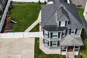 21 Florence Ave, Lowell, MA 01851 - Photo 1