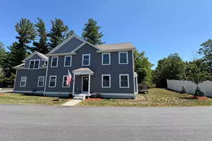 3 Theresa Wy, Nashua, NH 03062 - Photo 1