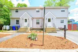 37 Branch St, Manchester, NH 03103 - Photo 1