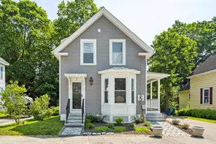 7 School St, Exeter, NH 03833 - Photo 1