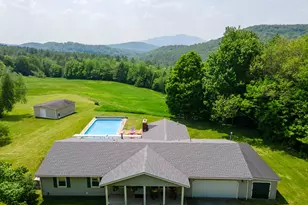 402 E Rd, Cornish, NH 03745 - Photo 1