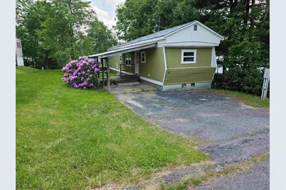 28 Madison Place, Claremont, NH 03743 - Photo 1