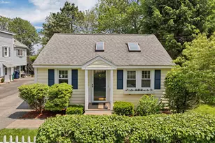 15 Mill Pond Ln, Hampton, NH 03842 - Photo 1