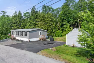 85 Lakewood Dr, Belmont, NH 03220 - Photo 1