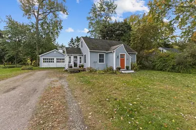 11 Barrett Street, South Burlington, VT 05403 - Photo 1